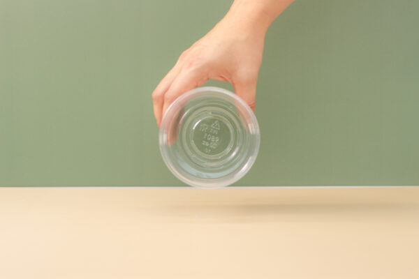 98mm PETE Plastic Cup (20oz) - Ultra Clear - Image 2