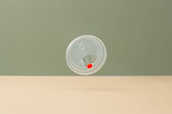 95mm Sipper Dome Lid with Red Piston for 16/24 oz PP Plastic Cup - Clear - Image 2