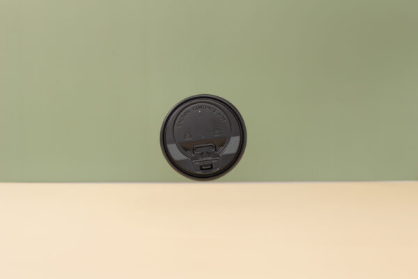 90 Hot Cup Lid - Black - Image 3